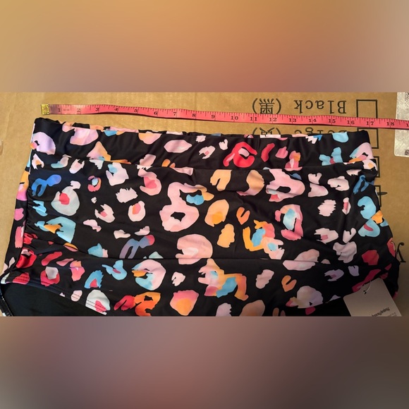 Bloom Chic Animal Print Ruched Tummy Sculpt Tight-Fit Swim Bottom - Picture 11 of 13